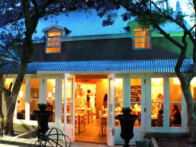 Old Oak Manor at Cafe Felix