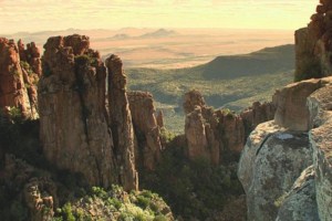 Scenic Day Drive from Graaff-Reinet: Valley of Desolation and Nieu-Bethesda Scenic Day Drive from Graaff-Reinet: Valley of Desolation and Nieu-Bethesda