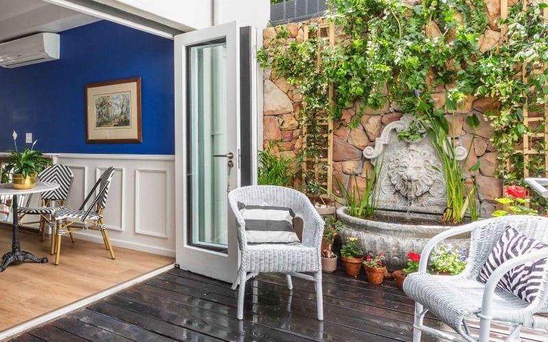 Nicol Street  10