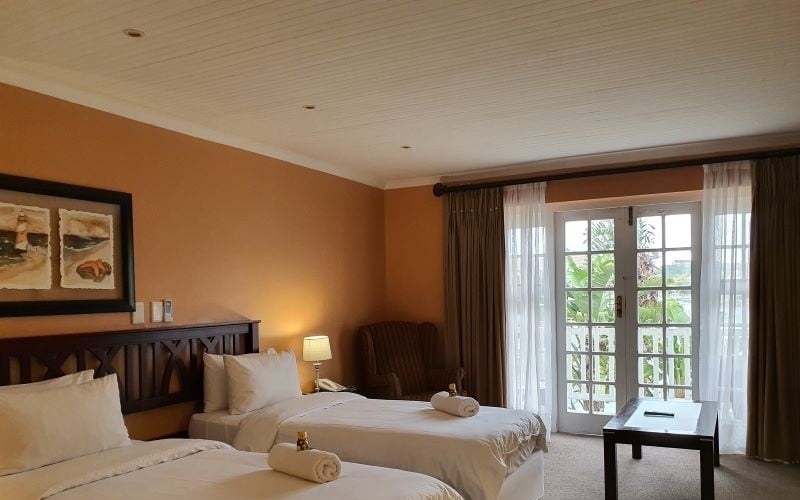 halyards-hotel-room-3