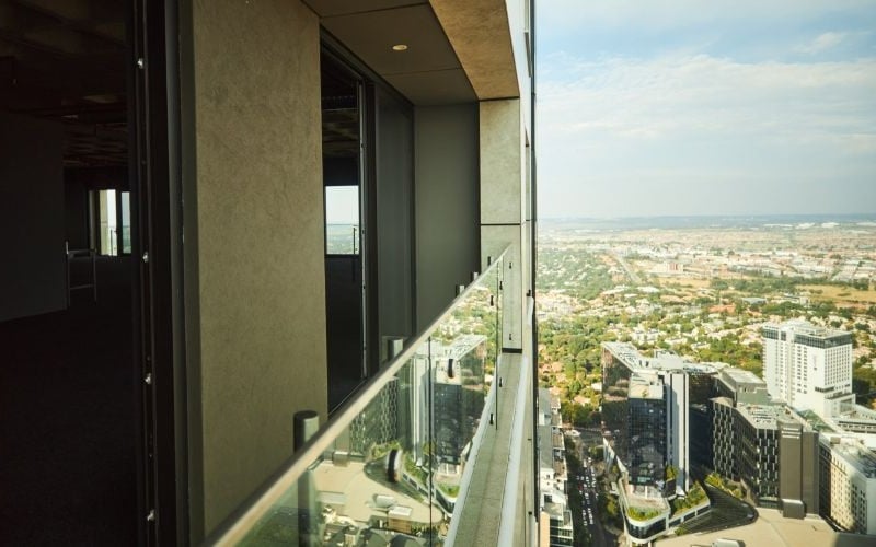 Leonardo-Balcony