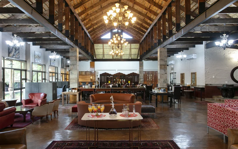 Rosewood-Lounge