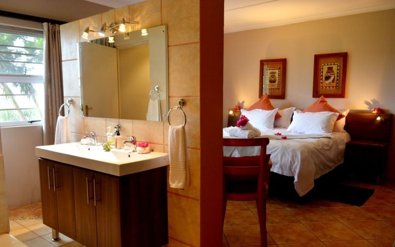 KUDUDU-Bedroom2