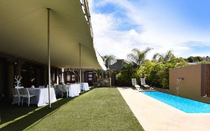 Feathers Lodge Boutique Hotel, Durbanville, Cape Town