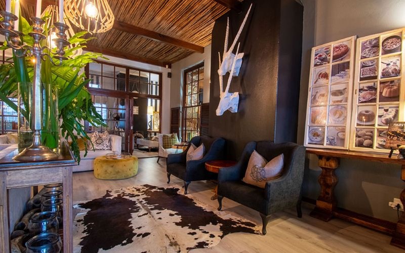 Lairds-Lounge