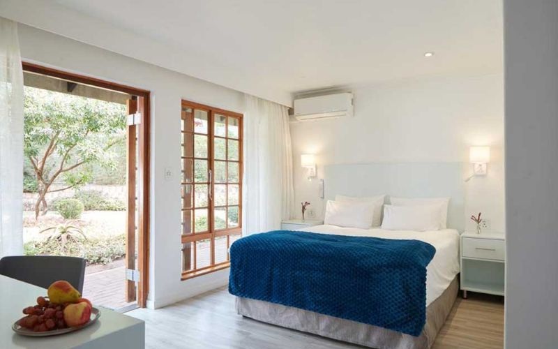 Summerhill-Room2
