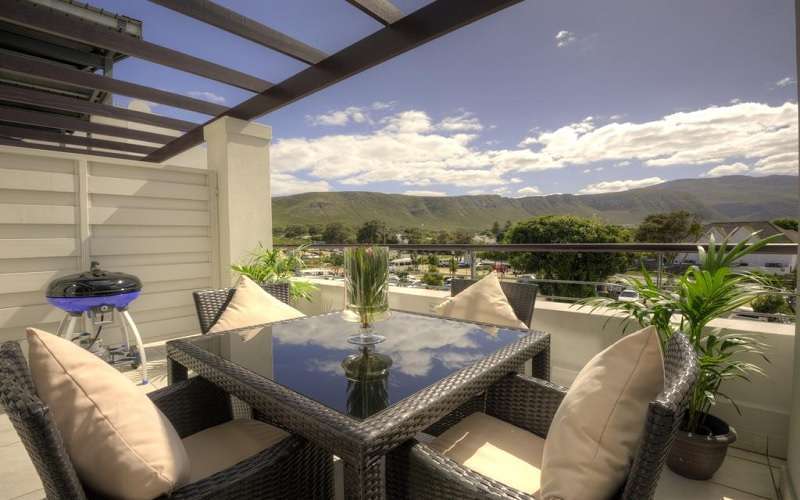 The Whale Coast Hotel & Conference Centre