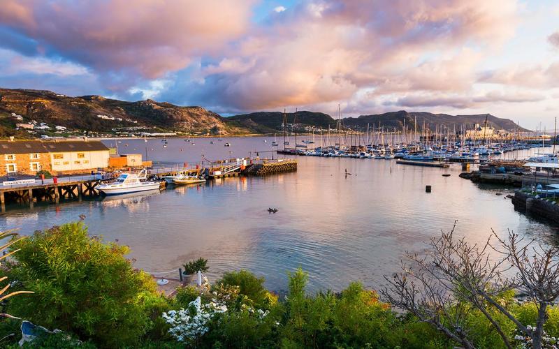 Simons Town Quayside Hotel