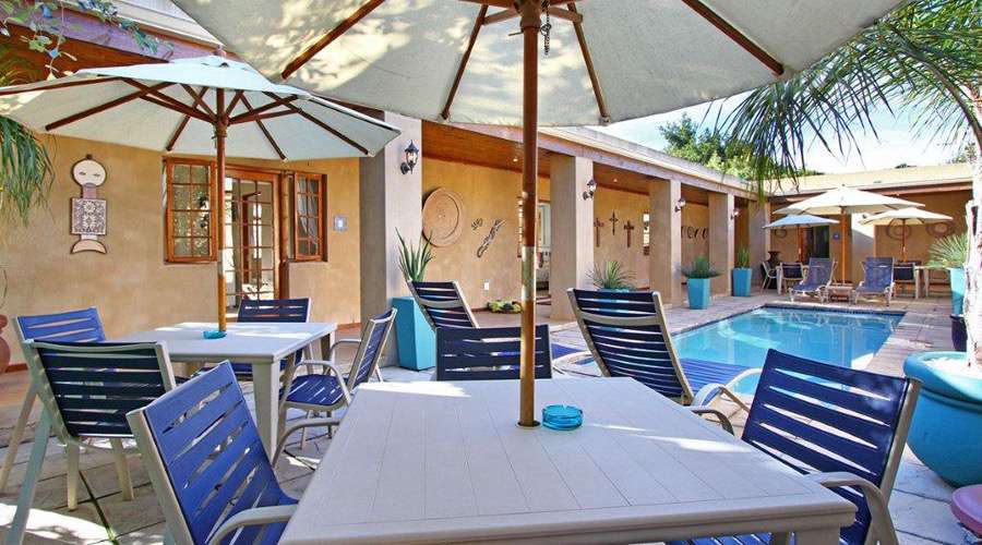 appletree guest house bath