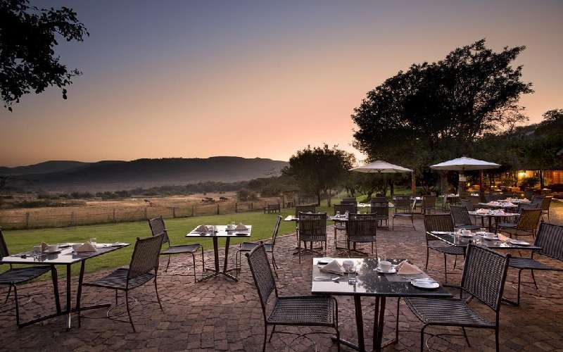 image of the bush lodge view