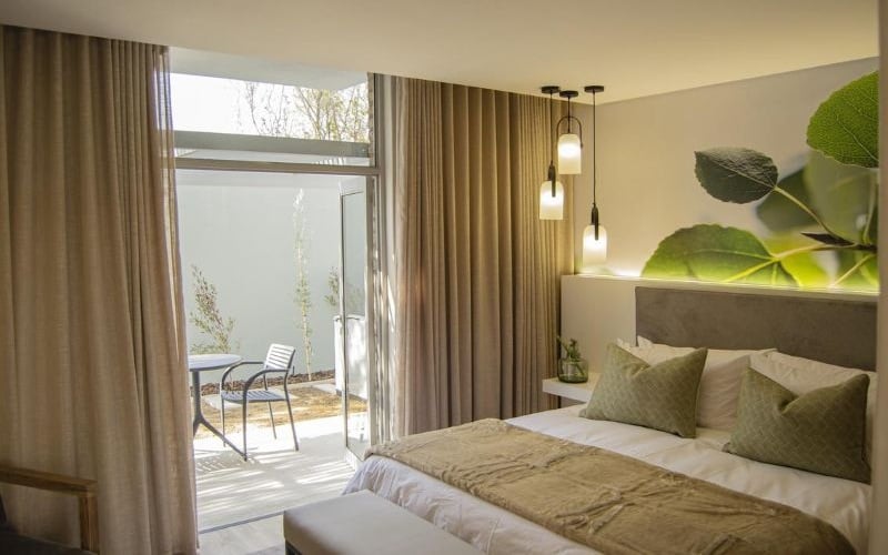 Windhoek Luxury Suites 9