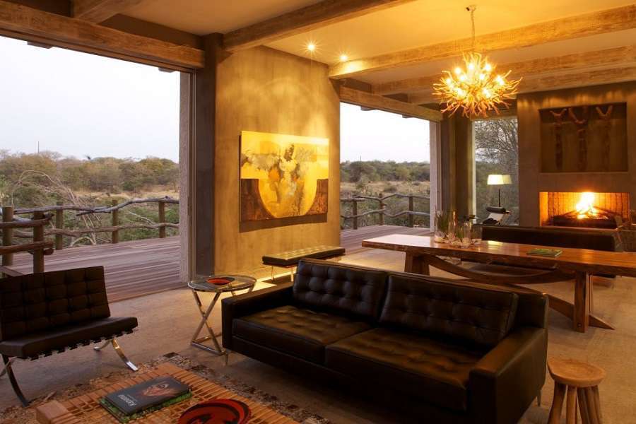 picture of safari lodge