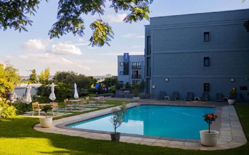 Max Executive Apartments