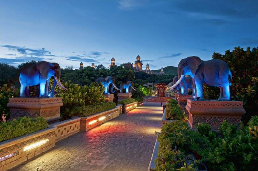 hotel palace of the lost city