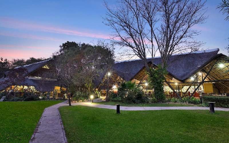 Protea Hotel Safari Lodge