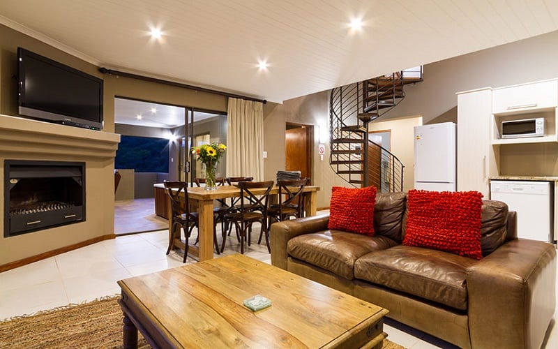 Stonehill River Lodge