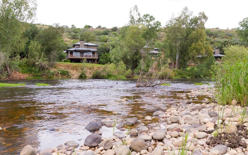 Stonehill River Lodge