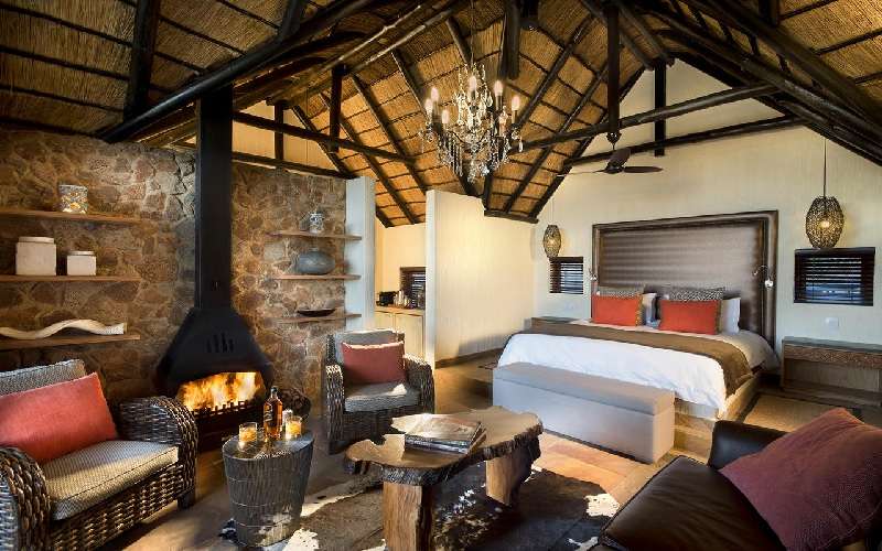 Tshukudu Bush Lodge bedroom