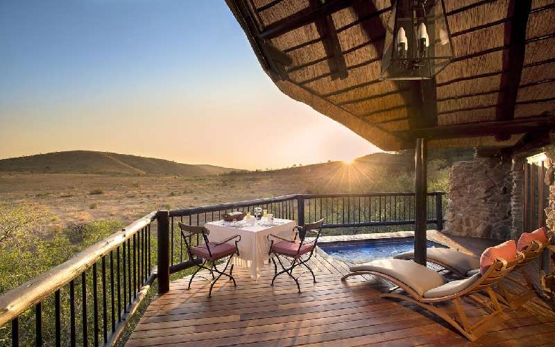 Tshukudu Bush Lodge deck